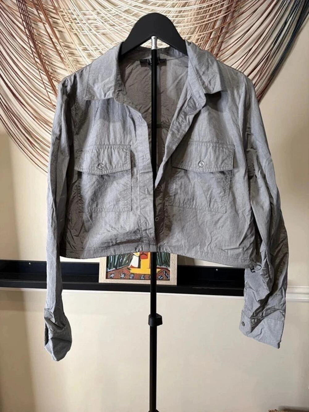 3 for $9 Forever 21 gray button up crop top drawstring. M 3503